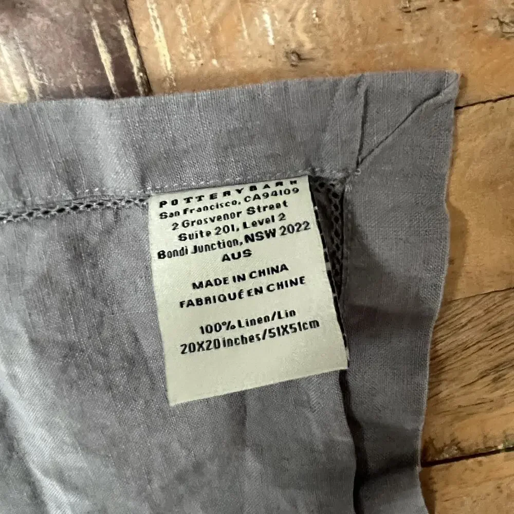 Pottery Barn 100% Linen Hemstitch Napkin Set of 2 Gray 20 in x 20 in